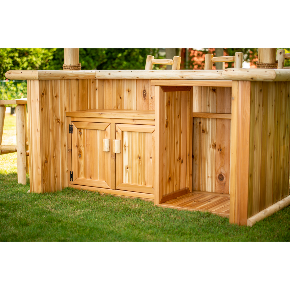 Dundalk Tropical Paradise Tiki Bar CT4896