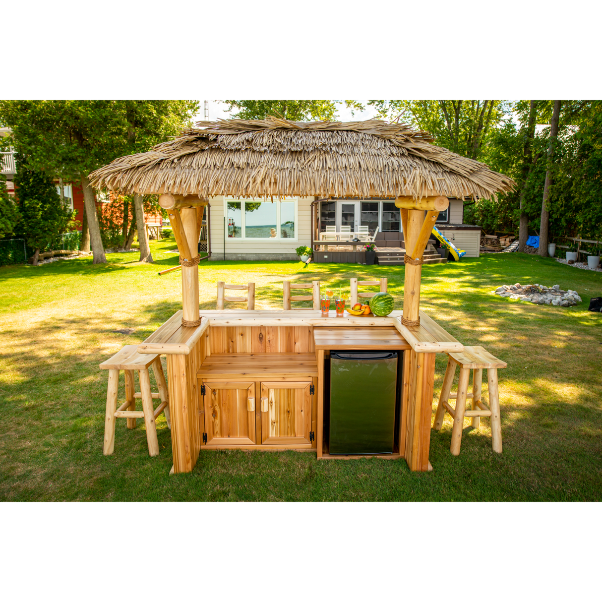 Dundalk Tropical Paradise Tiki Bar CT4896